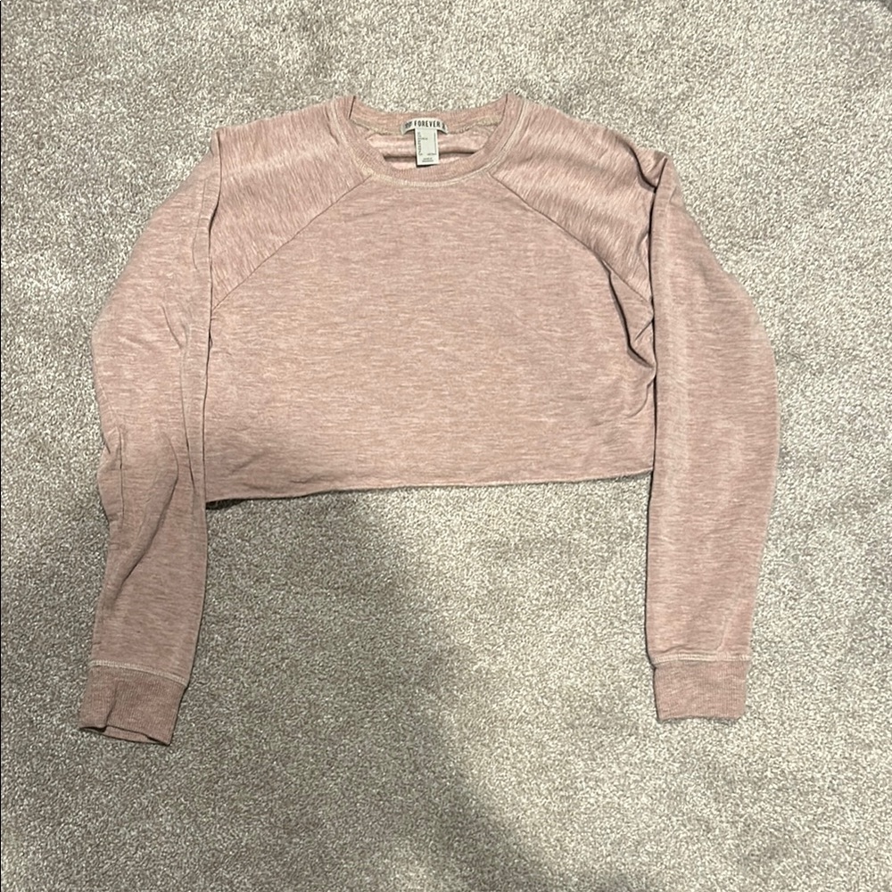 Forever 21 Cropped Sweatshirt size S